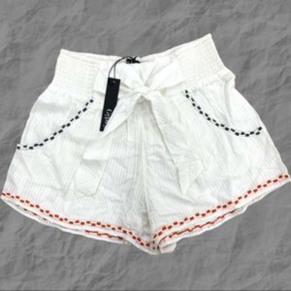 GypsyO5 White High Waist Shorts red/ navy accent sz S NWT $160R
